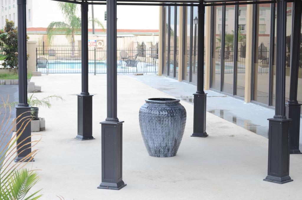 Hotel Romana - Southwest Houston